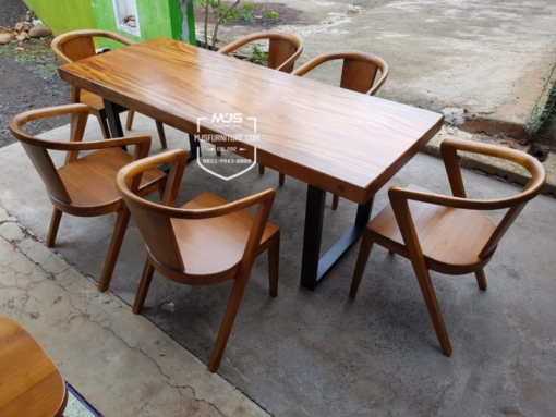 meja trembesi kaki besi