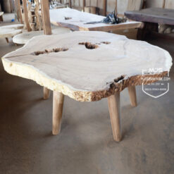 meja kayu antik erosi trembesi