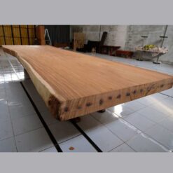 meja trembesi langka