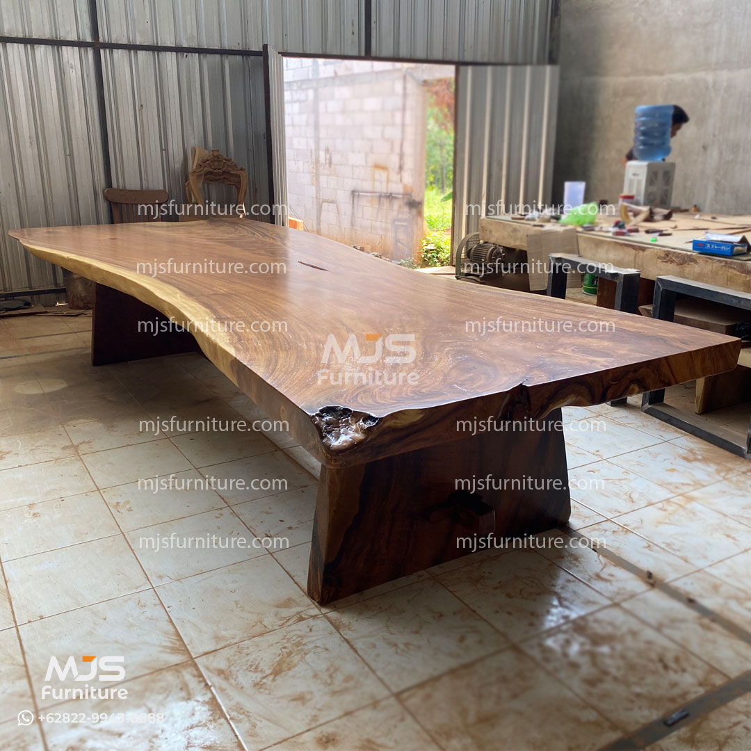 meja kayu gede trembesi