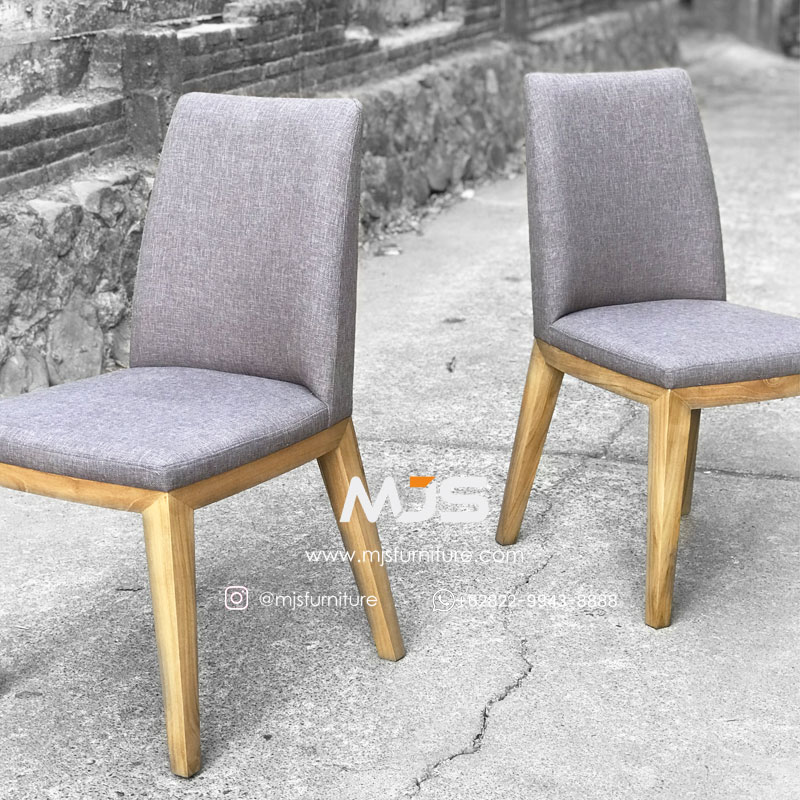 kursi cafe jati modern dengan cushion