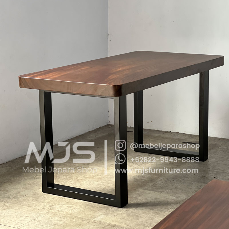 meja trembesi simple kecil kayu solid
