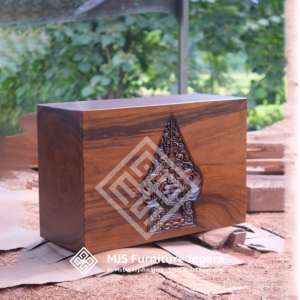 Meja Display Kayu Balok Solid Utuh Padat