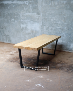 meja meeting kayu solid trembesi bleaching white