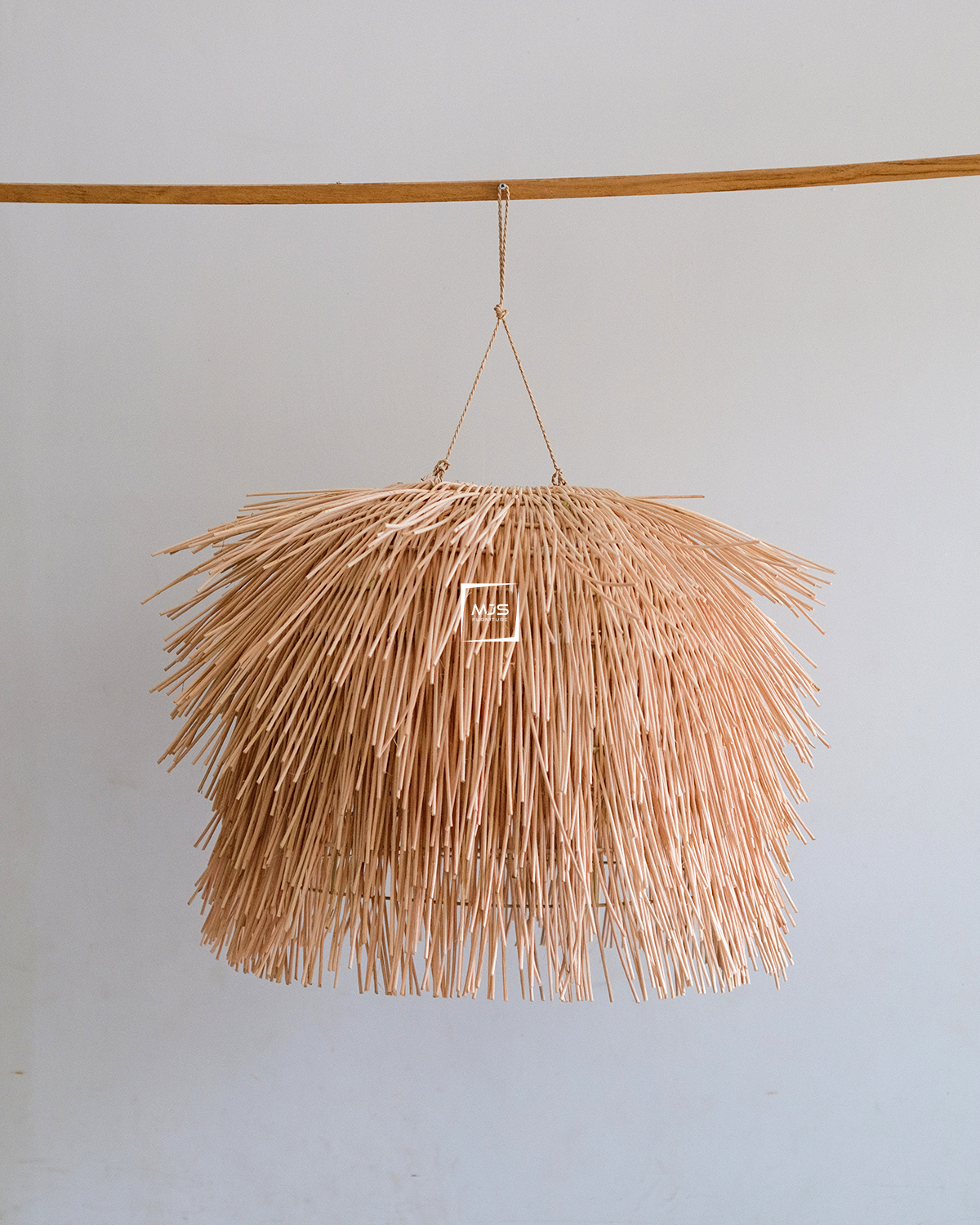 Kap Lampu Gantung Rumbai Anyaman Loom