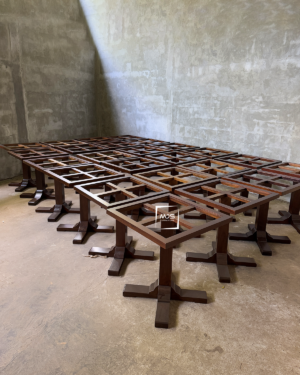 X-Frame Meja Cafe Jati Solid