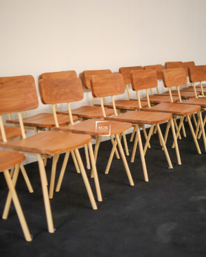 Kursi Cafe Kayu Jati Solid Modern Kala Industrial